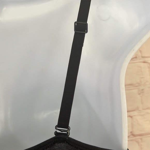 Calvin Klein monogram unlined triangle bralette size medium - Picture 5 of 6